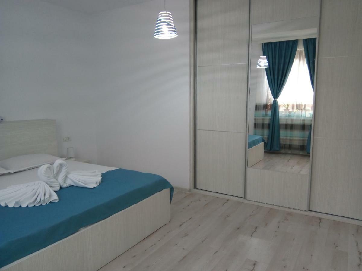Apartament One Kazeboo Năvodari Exterior foto
